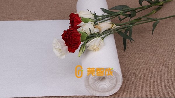 花倍鮮保水棉-智成纖維產(chǎn)品開發(fā)能力不斷加強(qiáng)