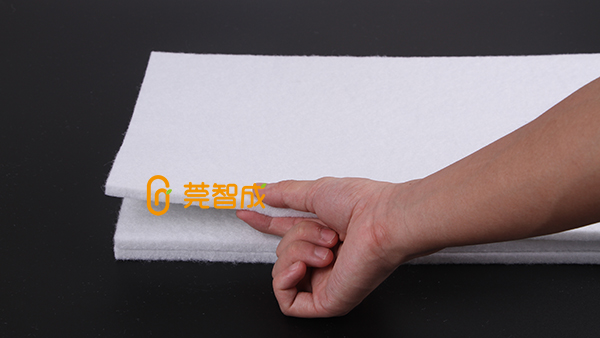 滌綸針刺氈具備有什么樣的性能特點(diǎn)？